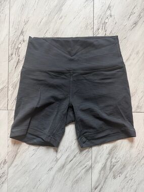 Lululemon Wunder Under Shorts